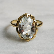 Load image into Gallery viewer, Vintage 14K Yellow Gold Aquamarine Ring