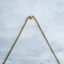 Load image into Gallery viewer, Vintage 17.75 Inch Snake-Link Chain