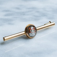 Load image into Gallery viewer, Antique Essex Crystal Ginger Cat Brooch