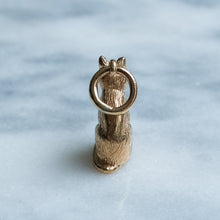 Load image into Gallery viewer, Vintage Sitting Cat Charm (2.9 grams)