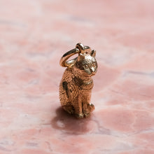 Load image into Gallery viewer, Vintage Sitting Cat Charm (2.9 grams)