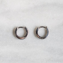 Load image into Gallery viewer, Vintage 9K White Gold Huggy Earrings