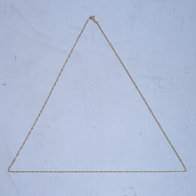 Load image into Gallery viewer, Vintage Italian 24.5 Inch Singapore Chain
