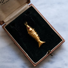 Load image into Gallery viewer, Vintage 14K Yellow Gold Articulated Fish Pendant