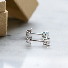 Load image into Gallery viewer, 14K White Gold Diamond Studs 0.45 cttw