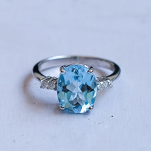Load image into Gallery viewer, Vintage French Topaz with Diamonds Ring
