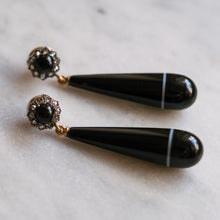 Load image into Gallery viewer, Victorian 18k Gold Onyx Rose-Cut Diamond Cluster with Banded Agate Teardrop Earrings