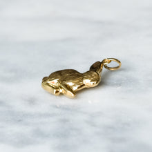 Load image into Gallery viewer, Vintage Estate 9K Yellow Gold Bunny Rabbit Charm