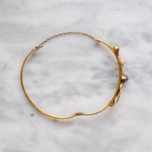 Load image into Gallery viewer, Antique Victorian 14K Yellow Gold Swallow and Cabochon Heart Moonstone Bangle