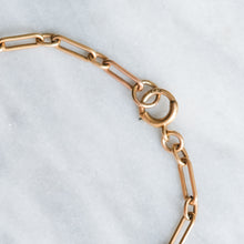 Load image into Gallery viewer, Vintage 19cm / 7.5 inch Paperclip Bracelet