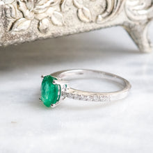 Load image into Gallery viewer, Vintage Oval Emerald and Diamond Ring
