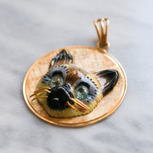 Load image into Gallery viewer, Vintage 14K Gold 3D Enamel Siamese Cat Pendant