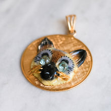 Load image into Gallery viewer, Vintage 14K Gold 3D Enamel Siamese Cat Pendant
