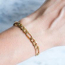Load image into Gallery viewer, Vintage 20cm / 7.85 inch Figaro Bracelet