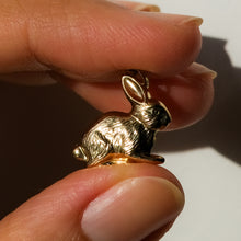 Load image into Gallery viewer, Vintage Estate 9K Yellow Gold Bunny Rabbit Charm