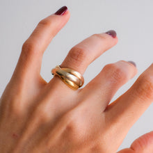 Load image into Gallery viewer, Vintage Estate 18K Gold Cartier Trinity Ring