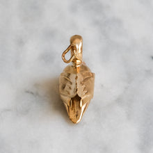 Load image into Gallery viewer, Vintage Graceful Swan Pendant