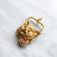 Load image into Gallery viewer, Retro 18K Yellow Gold Ruby Cat Pendant