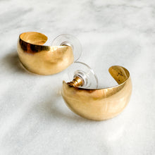 Load image into Gallery viewer, 14K Yellow Gold Bold Hoop Earrings