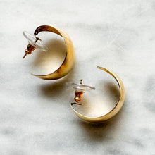 Load image into Gallery viewer, 14K Yellow Gold Bold Hoop Earrings