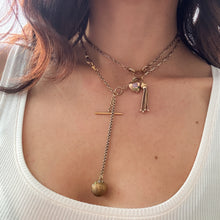 Load image into Gallery viewer, Victorian 14K Gold Pocket Watch Chain and T-Bar with 18K Textured Enamel Flower Ball Fob Charm