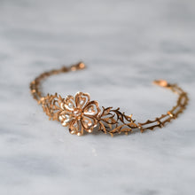 Load image into Gallery viewer, 18K Rose Gold Rose-Cut Diamond Intan Peranakan Floral Bracelet