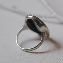 Load image into Gallery viewer, Art Deco 14K White Gold Onyx Ring Size US 3.75 / UK H