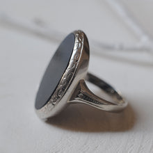 Load image into Gallery viewer, Art Deco 14K White Gold Onyx Ring Size US 3.75 / UK H