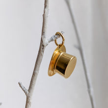 Load image into Gallery viewer, Vintage 14K Yellow Gold Top Hat Charm