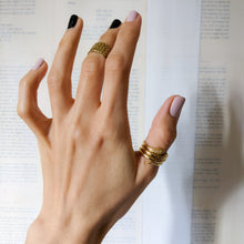 Load image into Gallery viewer, 18K Yellow Gold Snake Ring with Diamonds Size US 7.5 / UK P