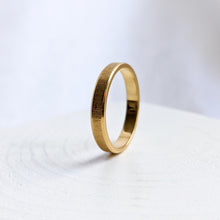Load image into Gallery viewer, 18K Yellow Gold Textured Band in size US 6.5 / UK M.5