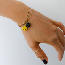 Load image into Gallery viewer, 6.5 inch | 16.5 cm 18k Rose Gold Dainty Curb-Link Black Smiley Bracelet