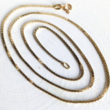 Load image into Gallery viewer, 20 inch 14K Yellow Gold Boxy S-Link Chain