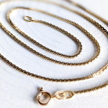 Load image into Gallery viewer, 20 inch 14K Yellow Gold Boxy S-Link Chain