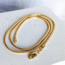 Load image into Gallery viewer, 18 inch 14K Yellow Gold Snake Chain