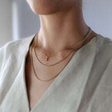 Load image into Gallery viewer, 1920s 20 inch 14K Yellow Gold Cable-Link Chain