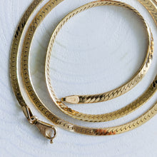 Load image into Gallery viewer, 18.5 inch 14K Yellow Gold Herringbone Chain
