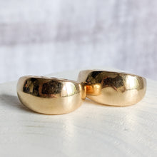 Load image into Gallery viewer, 14k Yellow Gold Tapered J-Hoop Earrings
