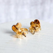 Load image into Gallery viewer, 14k Yellow Gold Heart Stud Earrings