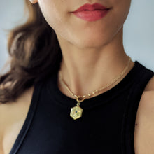 Load image into Gallery viewer, 14K Yellow Gold Hexagon Engine Turned Sapphire Locket