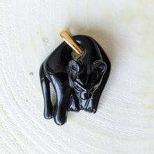 Load image into Gallery viewer, 18K Yellow Gold Onyx Panther Pendant