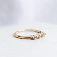 Load image into Gallery viewer, 14K Yellow Gold 5-Stone Diamond Ring Size US 4.25 / UK H.5
