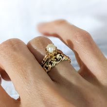 Load image into Gallery viewer, 10K Yellow Gold Cultured Pearl Ring Size US 5 / UK J.5