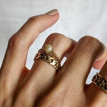 Load image into Gallery viewer, 10K Yellow Gold Cultured Pearl Ring Size US 5 / UK J.5