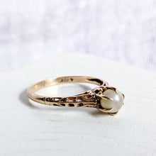 Load image into Gallery viewer, 10K Yellow Gold Cultured Pearl Ring Size US 5 / UK J.5