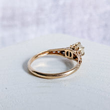 Load image into Gallery viewer, 10K Yellow Gold Cultured Pearl Ring Size US 5 / UK J.5