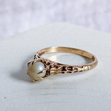 Load image into Gallery viewer, 10K Yellow Gold Cultured Pearl Ring Size US 5 / UK J.5