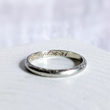 Load image into Gallery viewer, 18K White Gold Etched Belais Band Size US 6.5 / UK M.5