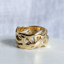 Load image into Gallery viewer, 14K Yellow Gold Openwork Band Size US 8.5 / UK Q.5