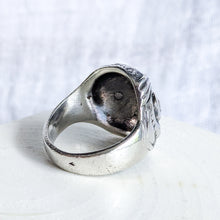 Load image into Gallery viewer, Circa Early 20th Century Silver Owl Ring